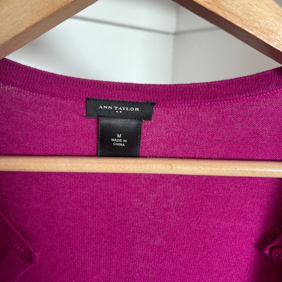 Ann Taylor Pink Long Sleeve Sweater Jacket Size Medium - Picture 5 of 6